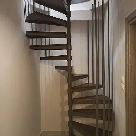 公寓 Stylish Ground Floor Maisonette *