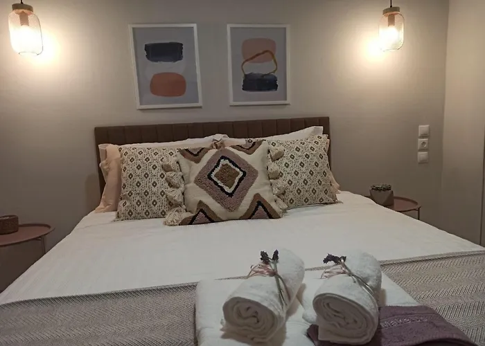 Stylish Ground Floor Maisonette * Volos