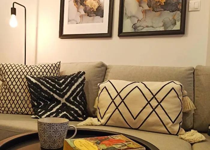 Stylish Ground Floor Maisonette Appartamento