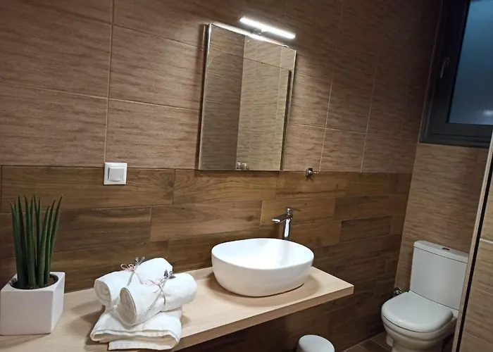 Stylish Ground Floor Maisonette