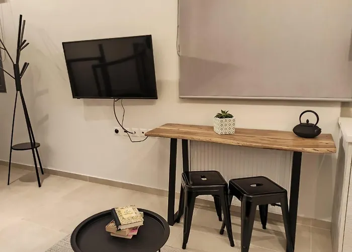 Stylish Ground Floor Maisonette Appartamento