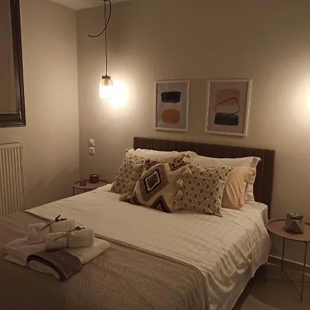 Апартаменты Stylish Ground Floor Maisonette
