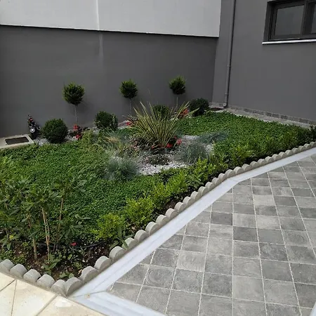 Апартаменты Stylish Ground Floor Maisonette Волос