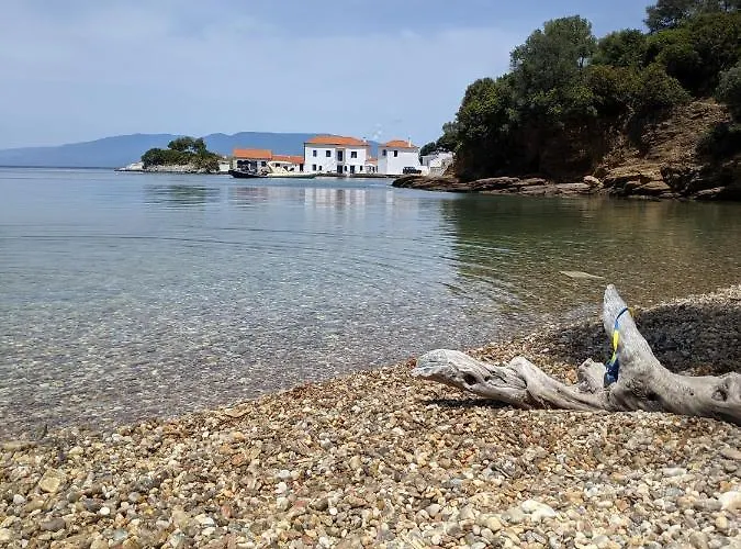 Stylish Ground Floor Maisonette * Βόλος